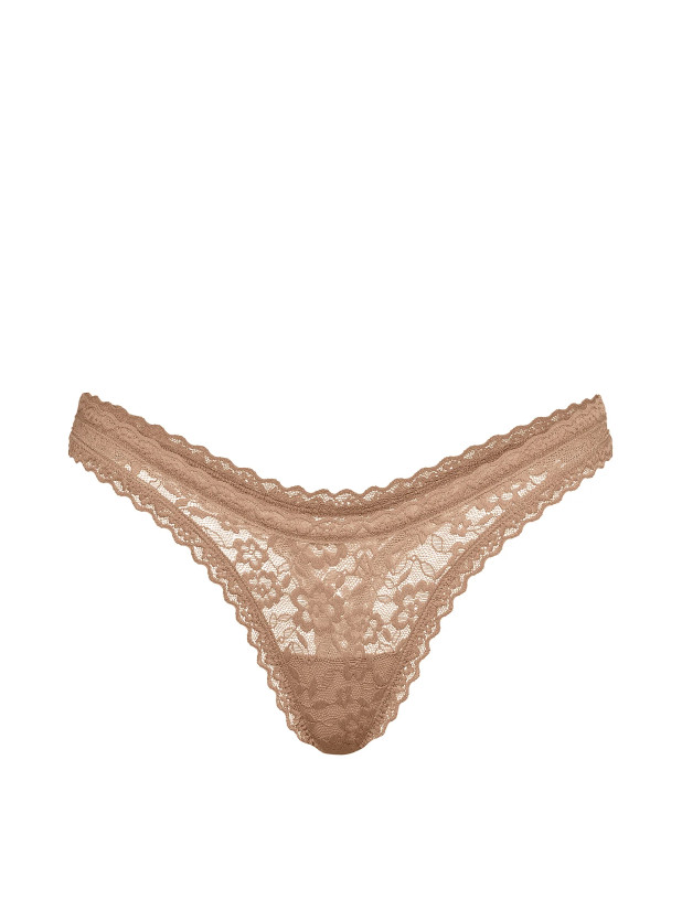 Трусики Стрінги Мереживні Victoria's Secret The Lacie Lace Ultra-Mini Scoop Thong Panty_3